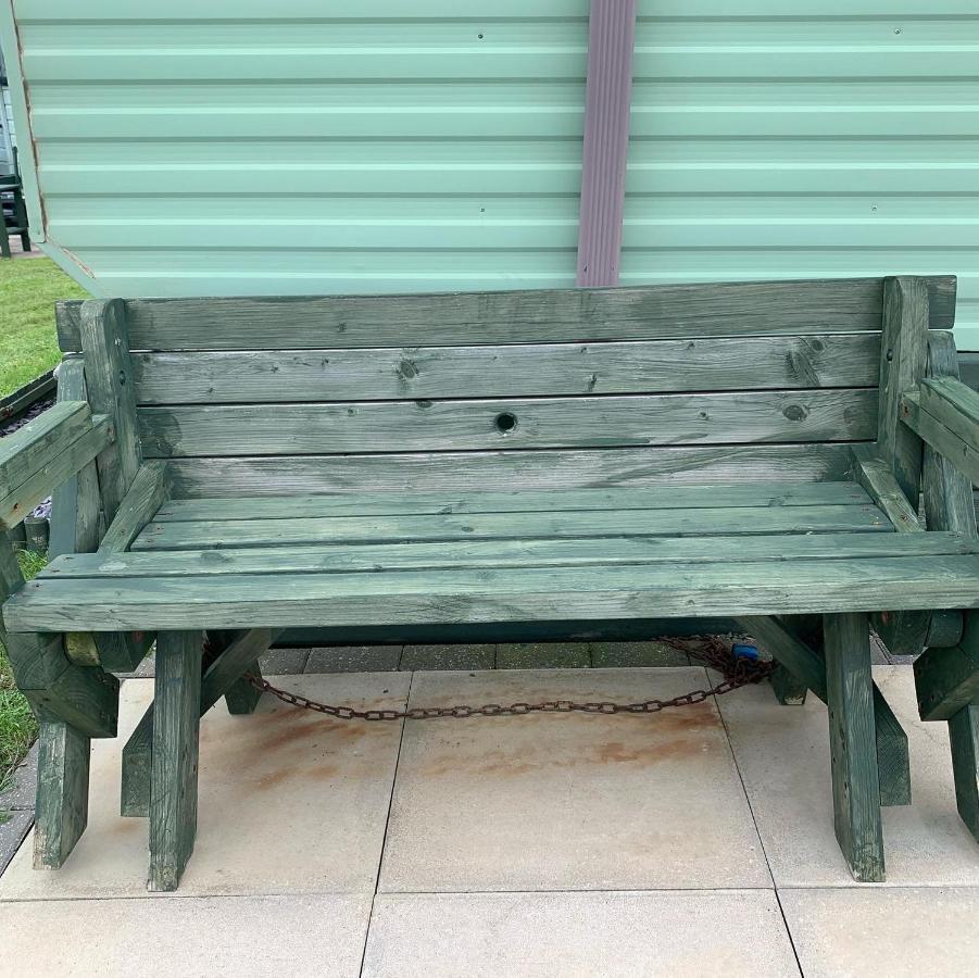 157 Amour Caravan Tywyn Exterior photo